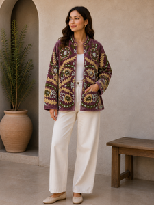Veste en velours brodée style bohème chic pour femme, motif floral, col mandarin, manches longues, manteau d'automne avec poches latérales - Product Image 1