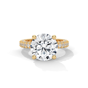 Anillo de Compromiso de Diamantes Redondos Brillantes en Oro Amarillo para Mujer con Diamantes Laterales, Certificado GIA, Estilo Clásico - Product Image 1