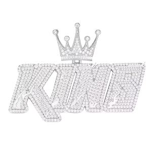 Pendentif Couronne de Roi Iced Out Moissanite + Zircon Plaqué Argent 925 Bling Hip Hop Breloque Lettre - Product Image 1