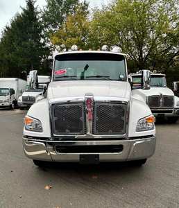 Tracteur routier diesel haute performance 6x4 avec cabine couchette pour le transport de marchandises sur long trajet, cabine diesel pour le transport de marchandises en vrac - Product Image 1