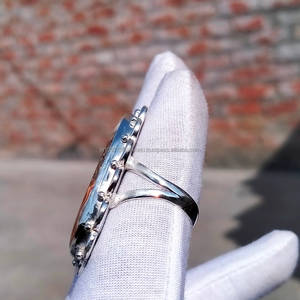 Bague fine pour femme en argent sterling 925 Grande pierre précieuse Stateman Argent et plaqué rhodium Cadeau d'anniversaire parfait pour elle - Product Image 2