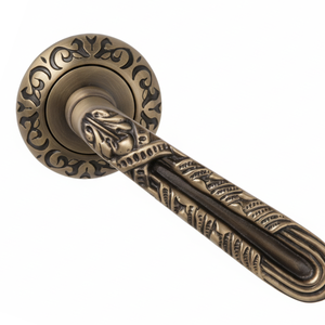 Manija de Puerta Dominus Baro en Bronce Antiguo con Grabado Intrincado, Palanca de Diseño de Lujo para Puertas Interiores, Hogar y Oficina - Product Image 2