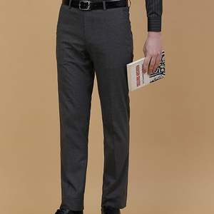 กางเกงสูทผู้ชายผ้าฝ้ายแท้ 100% รุ่นใหม่สำหรับฤดูใบไม้ผลิและฤดูใบไม้ร่วง ดีไซน์หลวมใส่สบาย แฟชั่นอเนกประสงค์สำหรับวัยกลางคน รับผลิตแบบ OEM ODM - Product Image 4