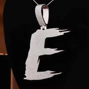 Collier unisexe hip-hop personnalisé Luxira Jewels en argent sterling 925 plaqué rhodium avec pendentif lettre en moissanite micro-incrusté - Product Image 1
