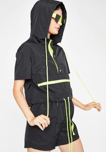 Veste coupe-vent légère en nylon avec capuche et fermeture éclair, imprimée, décontractée, pour l'été, ensemble court pour femmes - Product Image 6