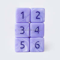 Dés carrés élégants en acrylique, numérotés de 1 à 6, jaunes vifs, pour activités en classe et jeux de rôle de table