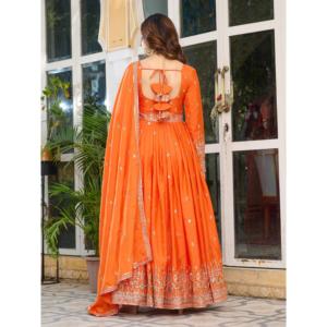 Precioso Vestido de Fiesta Indio y Pakistaní con Dupatta, Elegante Diseño de Pantalón - Product Image 4