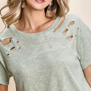 Camiseta de Mujer con Logotipo Personalizado, Diseño Ligero y Desgastado para Moda Casual y Comodidad Diaria - Product Image 5