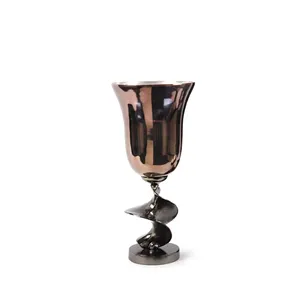 Jarrón de Hierro Hecho a Mano para Mesa de Centro, Diseño Contemporáneo, Ecológico, Decoración Costera para el Hogar, Jarrón de Alta Gama para Mesa - Product Image 2