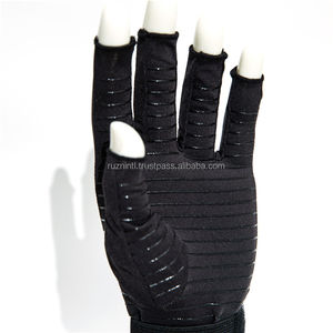 Guantes de Golf Ultra Transpirables y Cómodos para Hombre y Mujer, Diseñados para un Agarre Suave, Control, Sensación Flexible y Práctica Diaria - Product Image 4