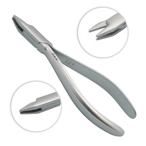 Alicates de Tres Puntas Adere para Doblar Alambre, Instrumentos Dentales y de Ortodoncia, R.A.A.INTERNATIONAL, Calidad Premium - Product Image 1