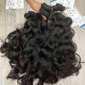 Proveedor de Cabello Natural, Cabello Ondulado Natural en Trama, Paquetes de Cabello Natural Doblemente Tramado, Color Negro Natural - Product Image 1