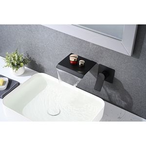 ก๊อกน้ำตกติดผนังสำหรับอาบน้ำและฝักบัว ดีไซน์สวยงามและสะดวกสบายสำหรับห้องน้ำของคุณ - Product Image 2