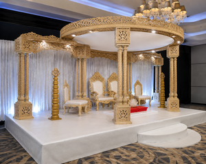 Mandap de Madera Tratada Moderna para Bodas Indias, Marca DSTEXPORTS, Ligero, Tamaño y Diseño Personalizados, Australia - Product Image 2