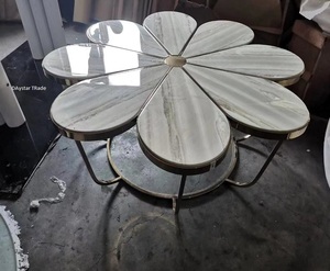 Table à manger moderne en marbre Daystar Trade en forme de fleur avec base en métal à design pétale, modèle DST-AT-317, 4 places - Product Image 1