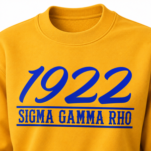 เสื้อสเวตเชิ้ตคอกลมสีเหลืองทอง Sigma Gamma Rho พร้อมตัวอักษรชมพู 1922 Sorority แขนยาว - Product Image 5