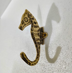 Brass New Palm Tree Decorative <b>Hooks</b> <b>Wall</b> Mount <b>Key</b> Rack and Towel <b>Hook</b> Metal Plant Pattern for Bathroom and Clothing Use - Product Image 2