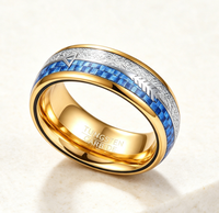 Bague en carbure de tungstène doré avec incrustation de fibre de carbone bleue et flèche de météorite, alliance bombée de 8 mm, bijoux de luxe en gros