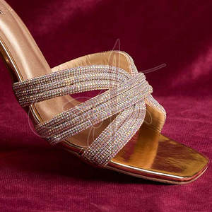 Sandalias Glamour Doradas con Estampado, Hechas a Mano, con Tiras Cruzadas de Cuentas, Antideslizantes, Tacones de Moda, Tendencia de Moda, Auténticas - Product Image 5