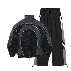 <b>Men's</b> Plus Size <b>Summer</b> Woven Reflective Windbreaker Suit Set Custom Logo Breathable Waterproof Nylon Sportswear - Product Image 4
