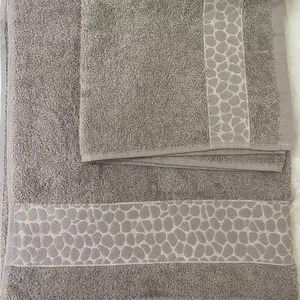 Toalla de Punto Suave 100% Algodón, Secado Rápido, Ecológica, Agradable para la Piel, Color Sólido, Rectangular, Logotipo Personalizado OEM, Suministro al por Mayor - Product Image 6