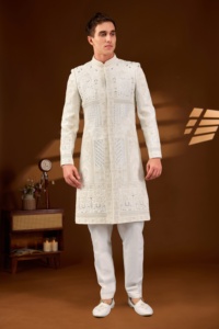 Traje Sherwani Monocromático Color Marfil con Toque Divino, Bajo con Motivo de Elefante y Pavo Real - Product Image 3