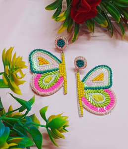 Pendientes de Joyería Ligeros con Bordado de Mariposas a Mano con Cuentas de Semilla de Algodón, Diseño Clásico Colorido y Llamativo para Fiestas - Product Image 2