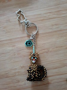 Handmade <b>keychain</b> with embroidered beads - Product Image 4