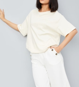 T-shirt essentiel pour femme, manches courtes, couleur unie, personnalisable, respirant, doux et confortable, idéal pour l'été - Product Image 1
