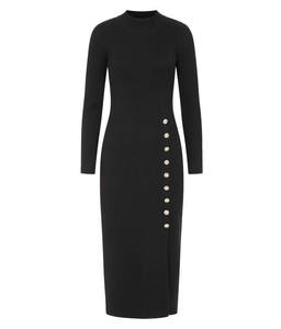 Robe polo classique pour femme avec bordure blanche - Tissu piqué bleu marine - Robe sportive à manches courtes avec logo personnalisé - Product Image 4