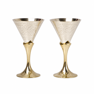 Petit verre à vin en laiton |   Gobelet doré artisanal pour mariage, restaurant, décoration de table et usage traditionnel - Product Image 4