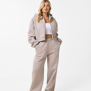 Survêtement pour femme tendance et élégant, faible MOQ, nouvelle matière premium, idéal pour le jogging - Product Image 2