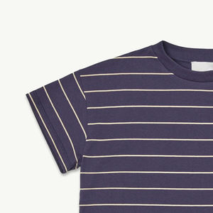 Camiseta para Niños con Diseño Liso, Material Transpirable y Cómodo, con Logotipo Personalizado, Precio de Fábrica para Compradores al por Mayor, Ropa Casual - Product Image 3