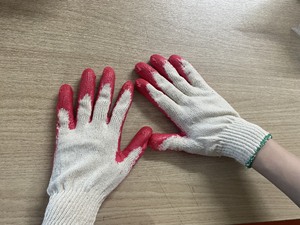 Red Cotton Latex Coated <b>Cut</b>-Resistant Knit Gloves Ambidextrous Pull on Cuff Household Cleaning Protection - Product Image 4