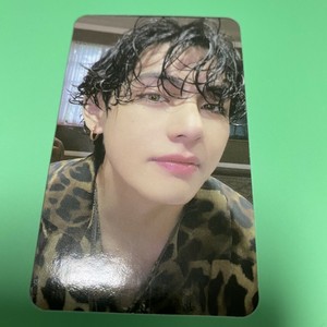 บลูเรย์ BTS Memories of 2020 พร้อมการ์ดรูปภาพของวี แทฮยอง สำหรับสะสมเท่านั้น - Product Image 1