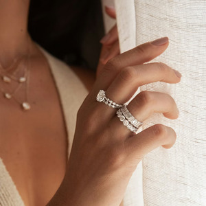 Scallop Edge Round <b>Diamond</b> Eternity Band <b>Ring</b> - Product Image 4