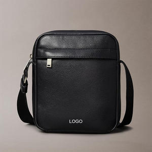 Sac bandoulière minimaliste en cuir noir pour homme, fermeture éclair, sangle réglable, usage quotidien, pochette d'épaule, sac banane - Product Image 1