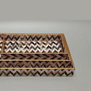 Juego de 3 Bandejas Apilables de MDF Esmaltado, Diseño Elegante de Mosaico en Espiga, Bandejas de Lujo para Servicio en Habitaciones y Hoteles - Product Image 2