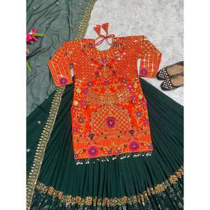 Designer Performance Wear New Fancy Style Party Lehenga avec haut - Product Image 5