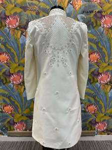 Sherwani para Hombre con Diseño Geométrico Cibernético Asimétrico, Cuentas de Cristal Plateadas con Toque Divino, Cuello Mandarín, Traje para Bodas y Fiestas - Product Image 4