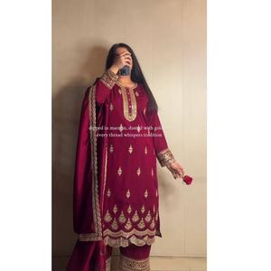 Conjunto de 3 Piezas de Kurti de Algodón Moderno en Oferta con Dupatta a Juego para Festivales, Eventos Pequeños y Eventos Corporativos - Product Image 1