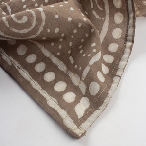 Nouvel arrivage d'écharpes bandana carrées 100% coton sur mesure couvre-chef doux imprimé à la main pour hommes pour les activités de plein air - Product Image 6