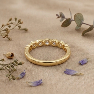 Anillo de Boda de Diamantes Redondos, Anillo Apilable de Oro para Aniversario, para Mujer - Product Image 3