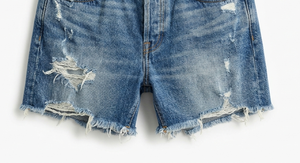 Shorts de Mezclilla Azul Deslavado con Bajo Deshilachado, Cintura Media, Estilo Sexy Vintage Casual para Mujer, Ropa de Verano para Vacaciones y Fiestas - Product Image 3