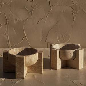 Bol en pierre de travertin sur base en bois, design élégant, couleur beige neutre, parfait pour la décoration du salon ou du bureau, touche naturelle - Product Image 5