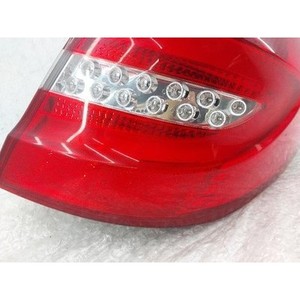 Luz Trasera Derecha Usada Clase B A2468200664 - Product Image 3