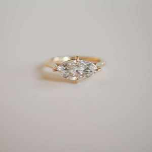 Anillo de Diamante Cultivado en Laboratorio de Corte Marquesa de 2 Quilates Premium, Oro de 14K, E VS2 CVD, Rodio Vintage, Joyería de Regalo de Compromiso para Mujer - Product Image 5