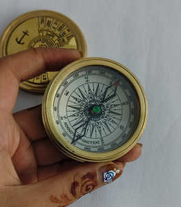 Brújula de Latón Macizo con Tapa de Calendario Perpetuo, Brújula de Bolsillo Náutica Vintage para Navegación Marítima - Product Image 3