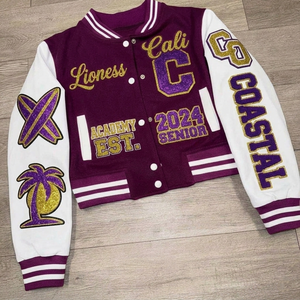 Chaquetas Varsity de Lana Personalizadas para Mujer, con Cierre de Botones de Cuerno Bordados, Diseño Acolchado Transpirable, Forro de Lana, Venta al Por Mayor - Product Image 6