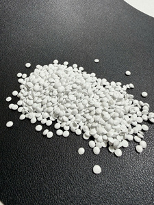 Masterbatch Blanc PE PP PS pour Non-tissés – Haute Opacité et Luminosité pour le Moulage par Injection et le Soufflage de Produits Plastiques - Product Image 2